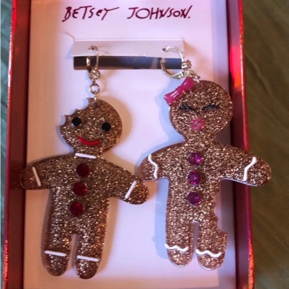 Betsey Johnson Brown and Pink Gingerbread Earrings
